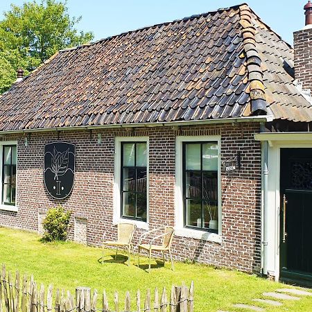 Fakansjehus Sfeervol Met Fijne Tuin Jirnsum Exteriér fotografie